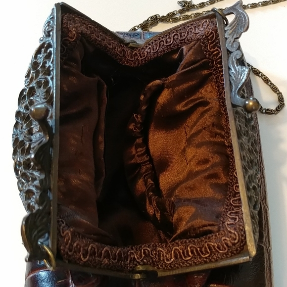 Browns Couture Leather Crossbody Clutch Purse - Picture 7 of 13